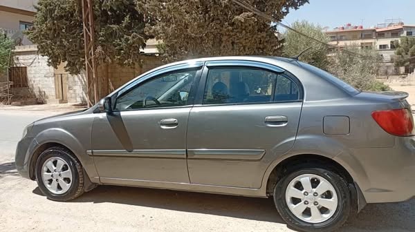 كيا ريو 2010 - صورة 2