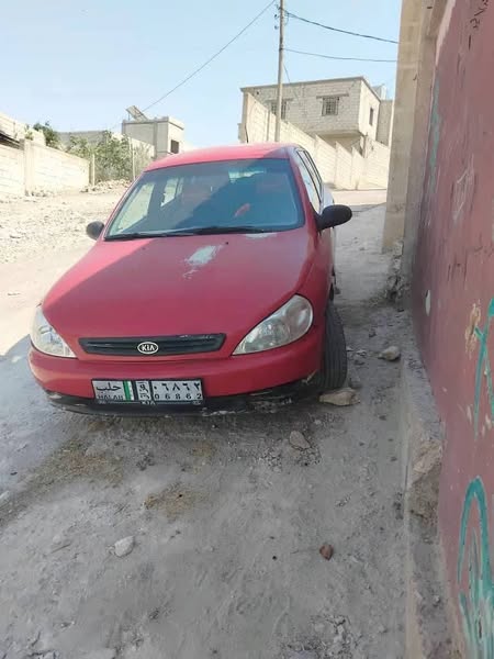 كيا ريو 2000 - صورة 1