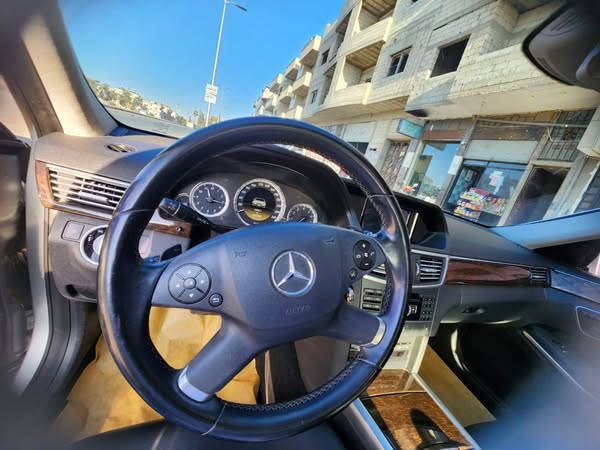 مرسيدس بنز إي 200 2012 - صورة 3