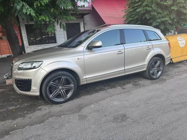 أودي Q7 2014 - صورة 2