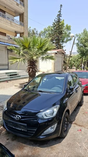هيونداي i20 2015 - صورة 2