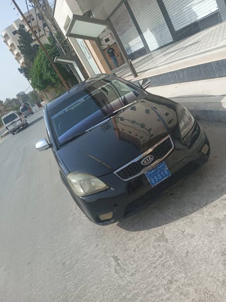 كيا ريو 2010 - صورة 1