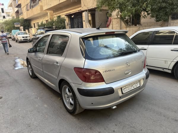 بيجو ٣٠٧ 2004 - صورة 5