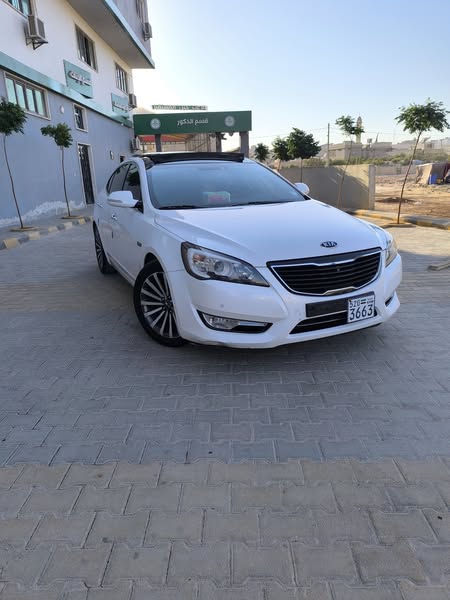 كيا K7 2011 - صورة 1
