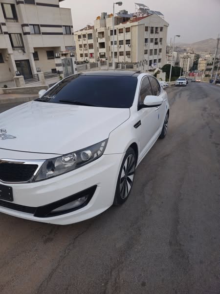 كيا K5 2011 - صورة 1