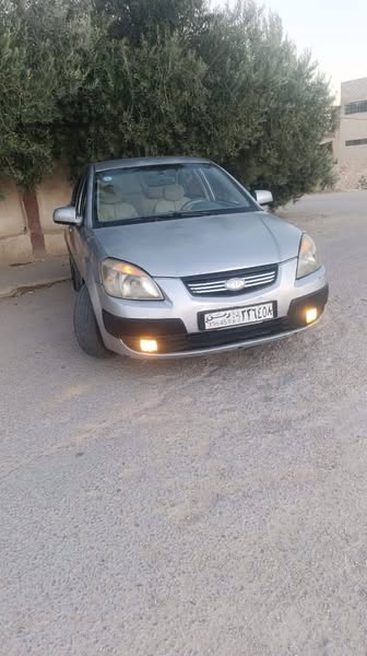 كيا ريو 2007 - صورة 2