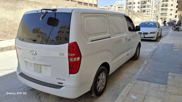هيونداي اتش ون 2011 - صورة 4