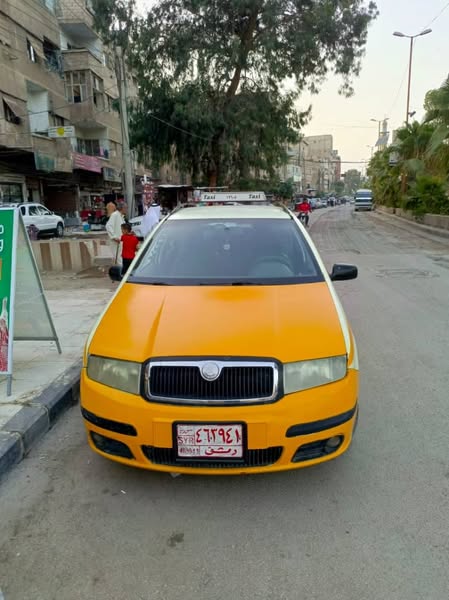 سكودا فابيا 2004 - صورة 2