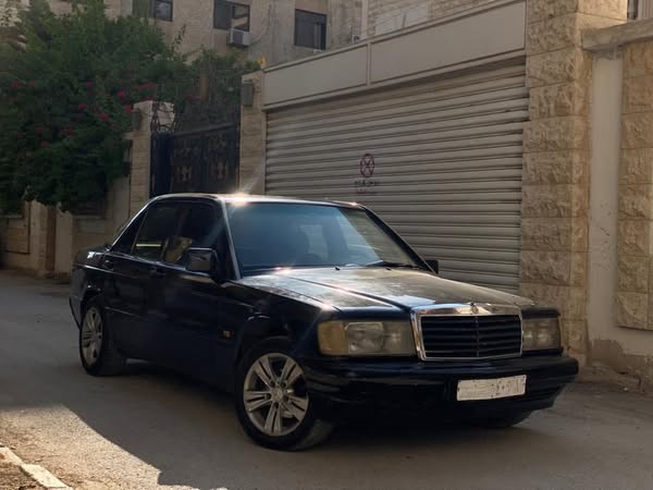 مرسيدس 190 1993 - صورة 2