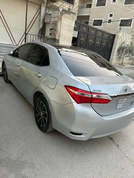 تويوتا كورولا 2015 - صورة 2