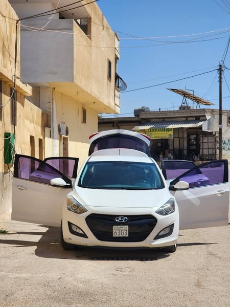 هيونداي i30 2014 - صورة 4