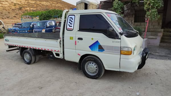 هيونداي H-100 2001 - صورة 2