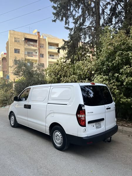 هيونداي H-1 2013 - صورة 2