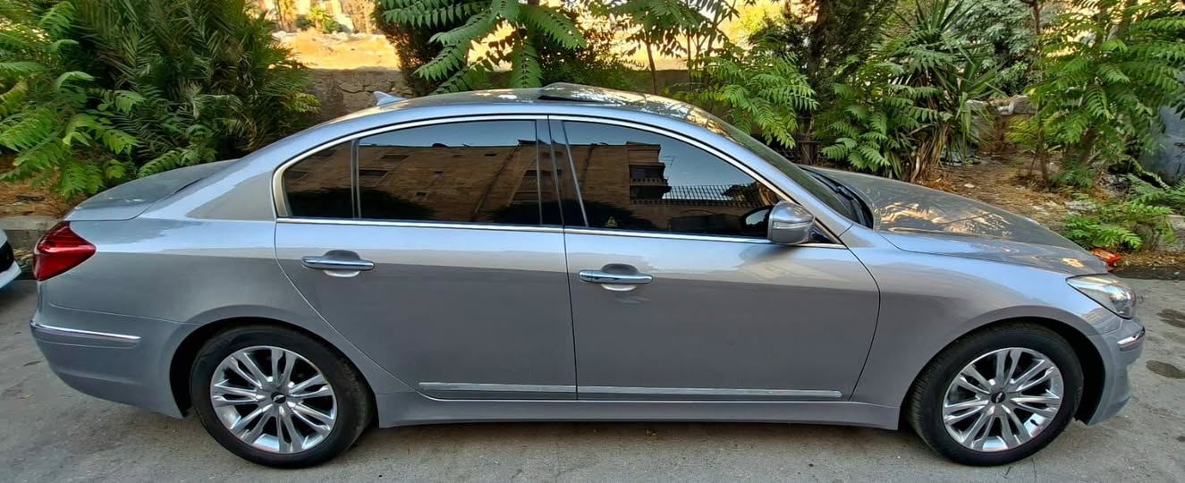 جينيسس جينيسس 2012