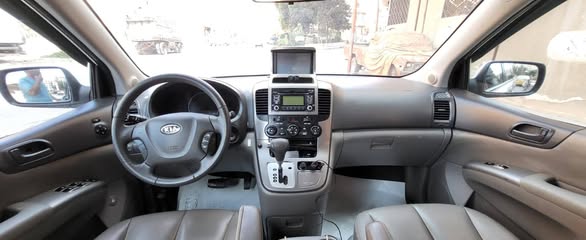 كيا كرنفال 2011 - صورة 1