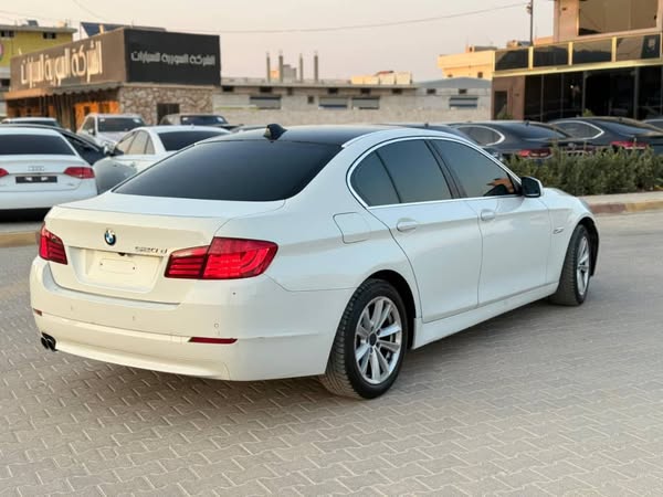 بي ام دبليو 520d 2011 - صورة 3