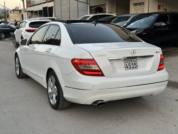 مرسيدس بنز C200 2013 - صورة 5