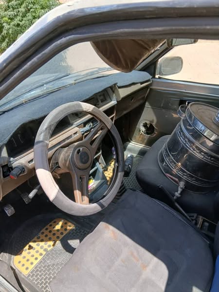 Mitsubishi Colt 1983 - صورة 1