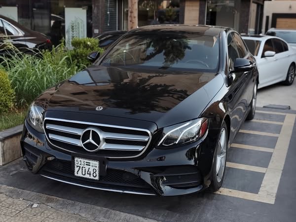 مرسيدس بنز E300 2018 - صورة 4
