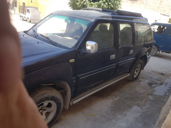 جيب لوجين 2007 - صورة 4