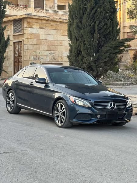 مرسيدس C300 2015 - صورة 3