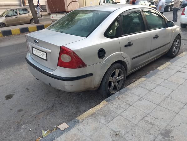 فورد فوكس 2006 - صورة 5