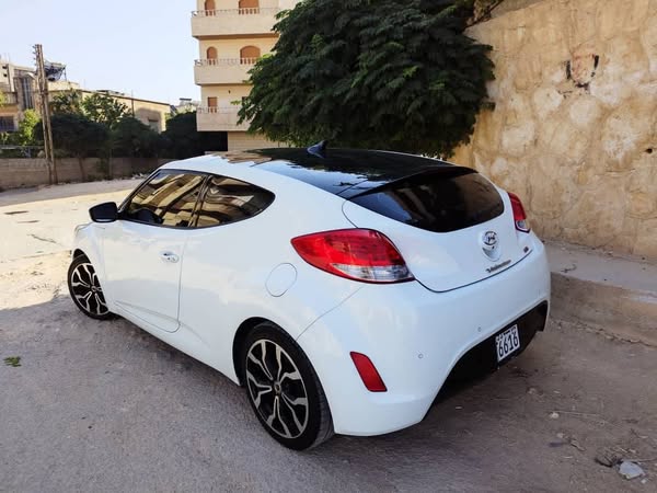 هيونداي فولستر 2012 - صورة 2