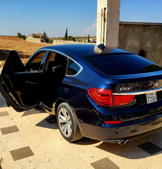 BMW جران توريزمو 2011 - صورة 3