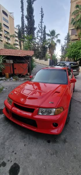 Mitsubishi Evolution 1998 - صورة 1