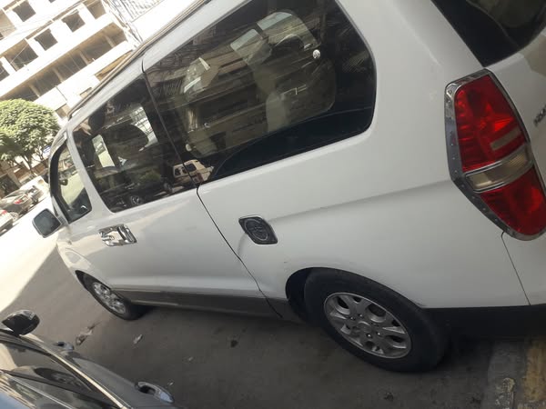 هيونداي H-1 2010 - صورة 5