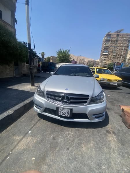 مارسيدس C250 2012 - صورة 2