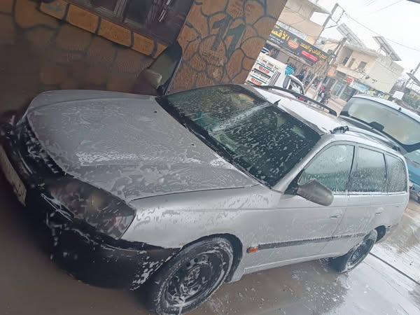 تويتا إفاينيس 2000 - صورة 2