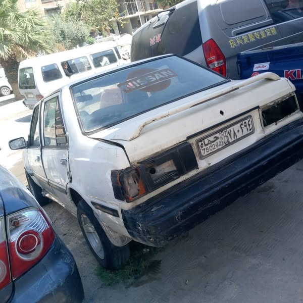 نيسان صني 1983 - صورة 2