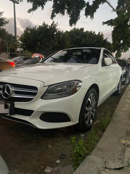 مرسيدس c300 2016 - صورة 1