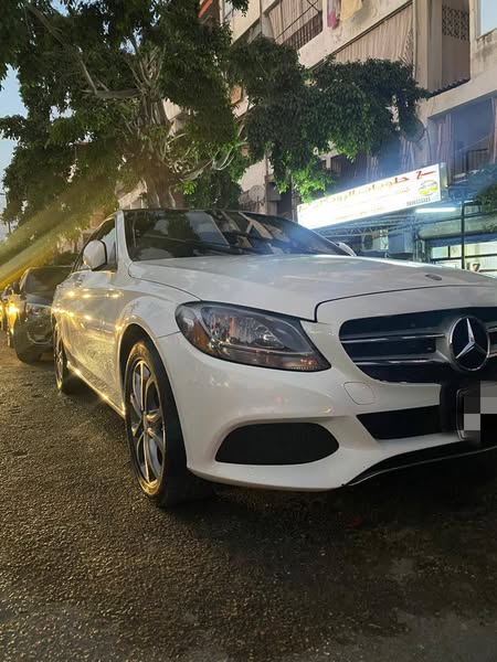 مرسيدس c300 2016 - صورة 2