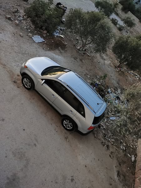 كيا سيرنتو 2010 - صورة 1