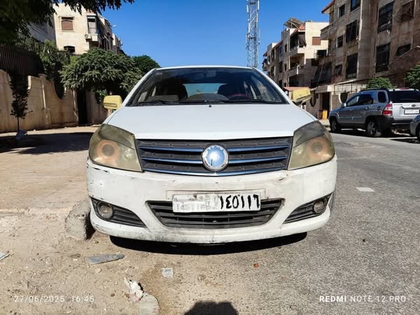 جيلي ام كي 2 2009 - صورة 2