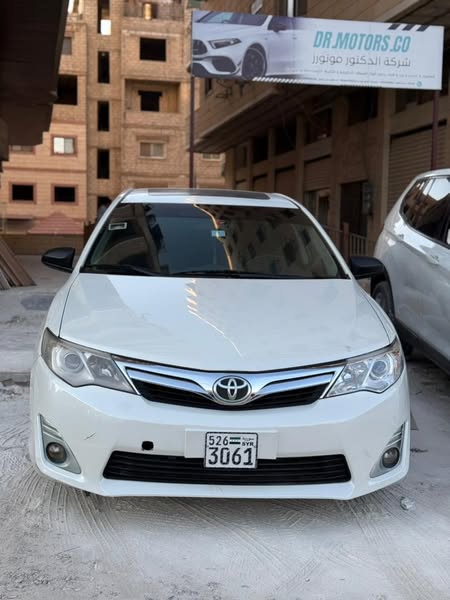 تويوتا كامري 2014 - صورة 1