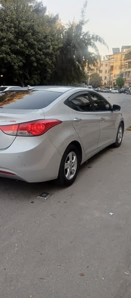 هيونداي النترا 2011 - صورة 1