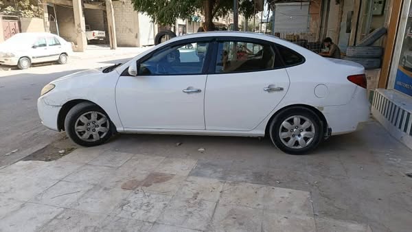 هيونداي افانتي 2008 - صورة 2