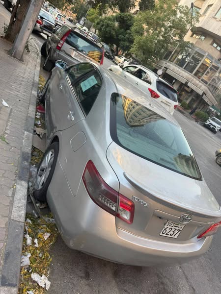 تويتا كامري 2011 - صورة 5