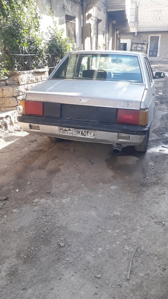 ميتسوبيشي لانسر 1983 - صورة 2