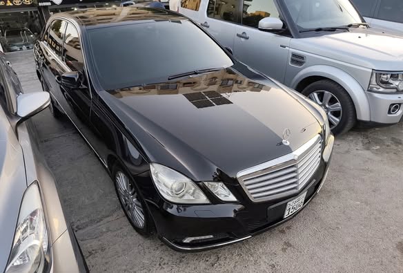 مرسيدس-بنز E300 2011 - صورة 5