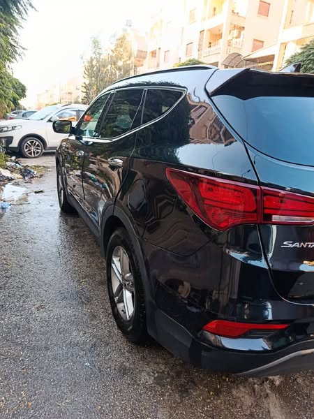 هيونداي سنتافي 2018 - صورة 2