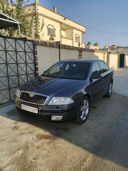 سكودا اوكتافيا 2008 - صورة 1