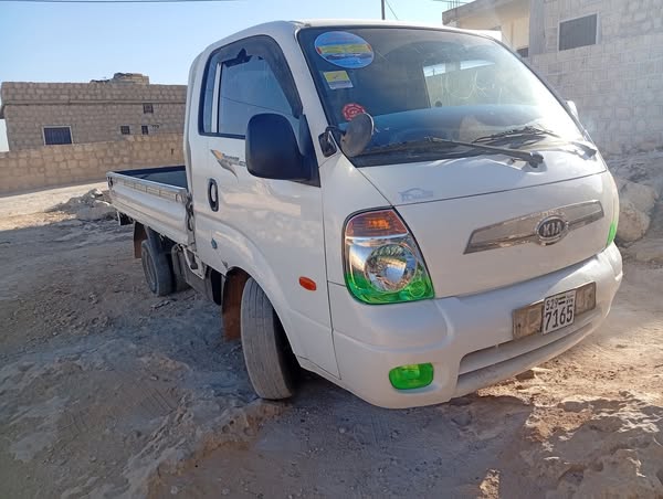 كيا K4000 2011 - صورة 2