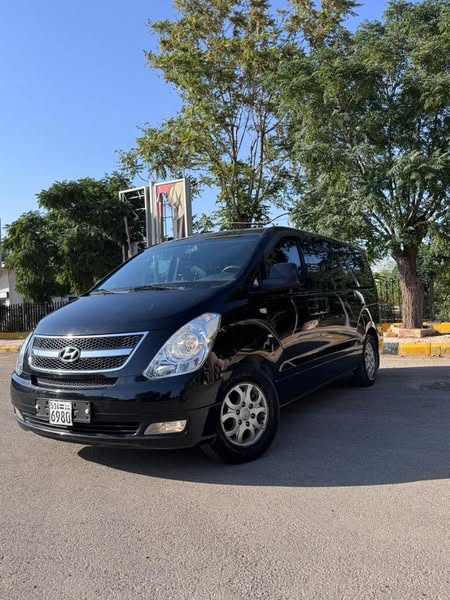 هيونداي جراند ستاراكس 2015 - صورة 1