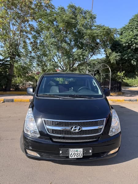 هيونداي جراند ستاراكس H1 2015 - صورة 1