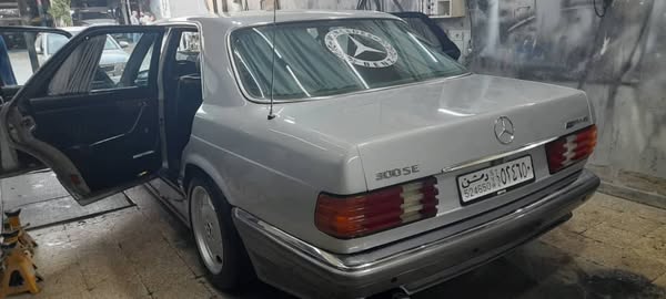 مرسيدس-بنز S-Class 1988 - صورة 2