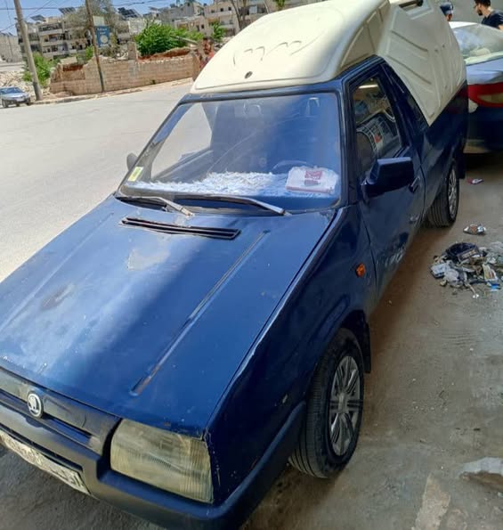 سكودا بيكاب 1994 - صورة 5